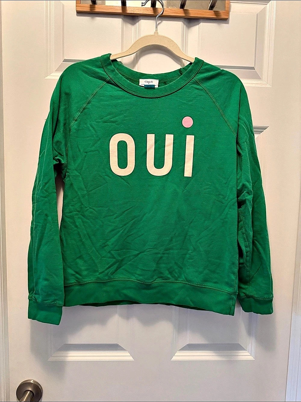 Clare V. Oui Graphic Sweatshirt. Cotton Crewneck Green Medium
